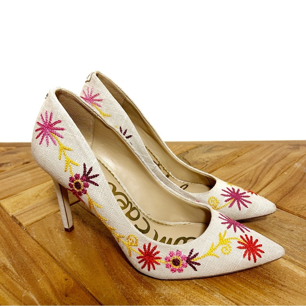 SAM EDELMAM Hazel Pointed Toe Heel NATURAL EMBROIDERED SIZE 8.5